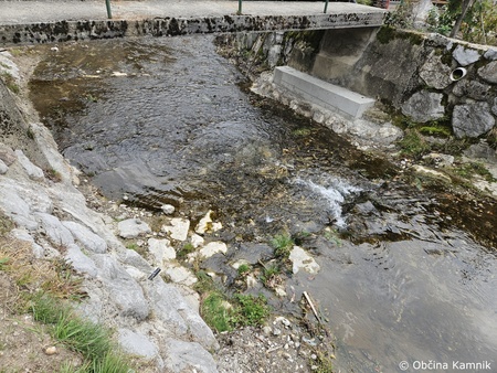 Sanacija poškodovane brvi v Motniku (1)
